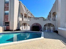 1100 SE 4th Ave in Deerfield Beach, FL - Building Photo