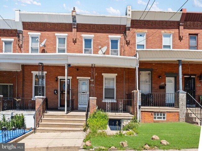 property at 6625 Lansdowne Ave