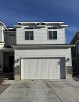 4084 W Harmony Dr in Lehi, UT - Building Photo