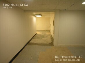 8102 Maple St SW in Lakewood, WA - Building Photo - Building Photo