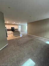6071 Castle Gardens Ave in Las Vegas, NV - Building Photo - Building Photo