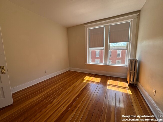 7 Mt Hood Rd, Unit 006