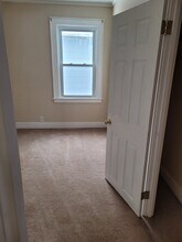 241 Nichols Ave, Unit Second floor plus 3rd fl in Syracuse, NY - Building Photo - Building Photo