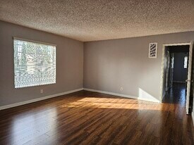 20810 Amie Ave, Unit 9 in Torrance, CA - Building Photo