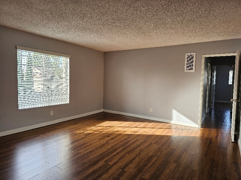 20810 Amie Ave, Unit 9 in Torrance, CA - Building Photo