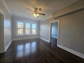 4751 N Monticello Ave in Chicago, IL - Building Photo - Building Photo