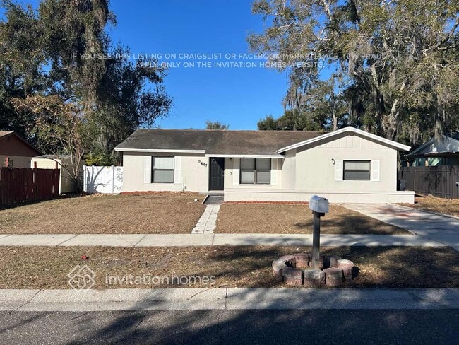 property at 2417 Devonwoode Pl