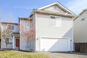 13205 122nd Ave E in Puyallup, WA - Foto de edificio - Building Photo