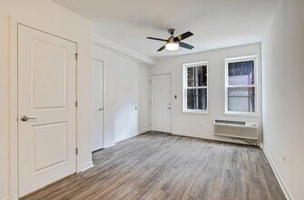 1244 N Bosworth Ave in Chicago, IL - Building Photo - Building Photo