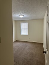 117 E Main St, Unit 2 in Richmond, KY - Foto de edificio - Building Photo