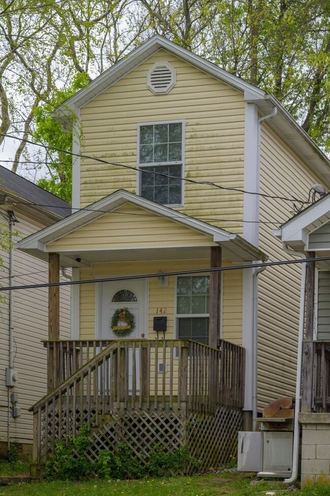 property at 142 Colfax St
