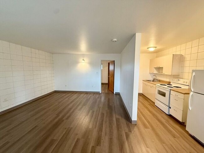 property at 509 S Bryan Ave