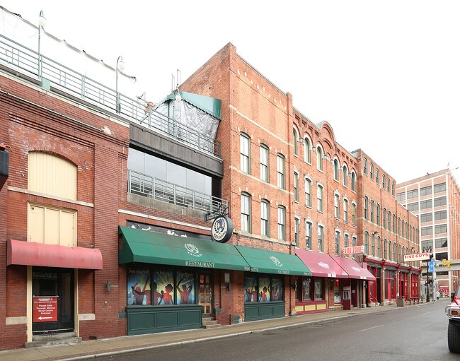 514-528 Monroe St in Detroit, MI - Building Photo - Building Photo