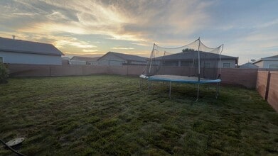 4904 King Kelly Rd in Hobbs, NM - Building Photo - Building Photo