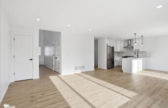 336 Ashbrook Dr in Wasilla, AK - Building Photo - Building Photo