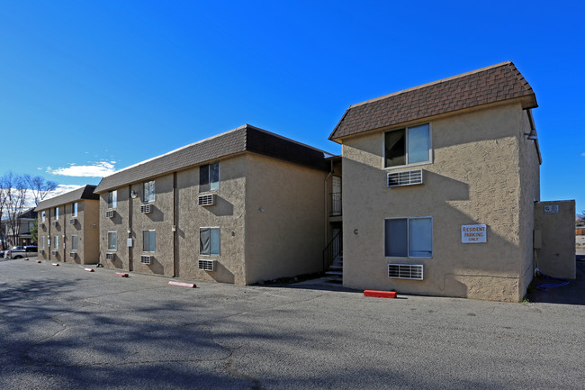 Santa Maria Apartments in Reno, NV - Building Photo - Building Photo