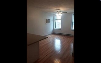 71 Frankfort St, Unit #2R in Boston, MA - Building Photo