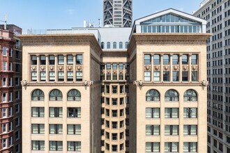 Hotel Saint Louis Apartments in St. Louis, MO - Foto de edificio - Building Photo