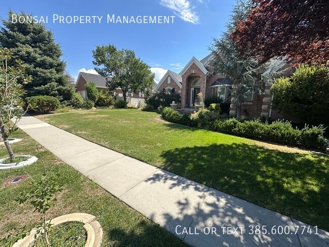 11291 Palisade View Dr in South Jordan, UT - Building Photo - Building Photo