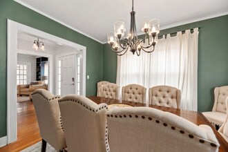 425 N Bluff St in Wichita, KS - Building Photo - Building Photo