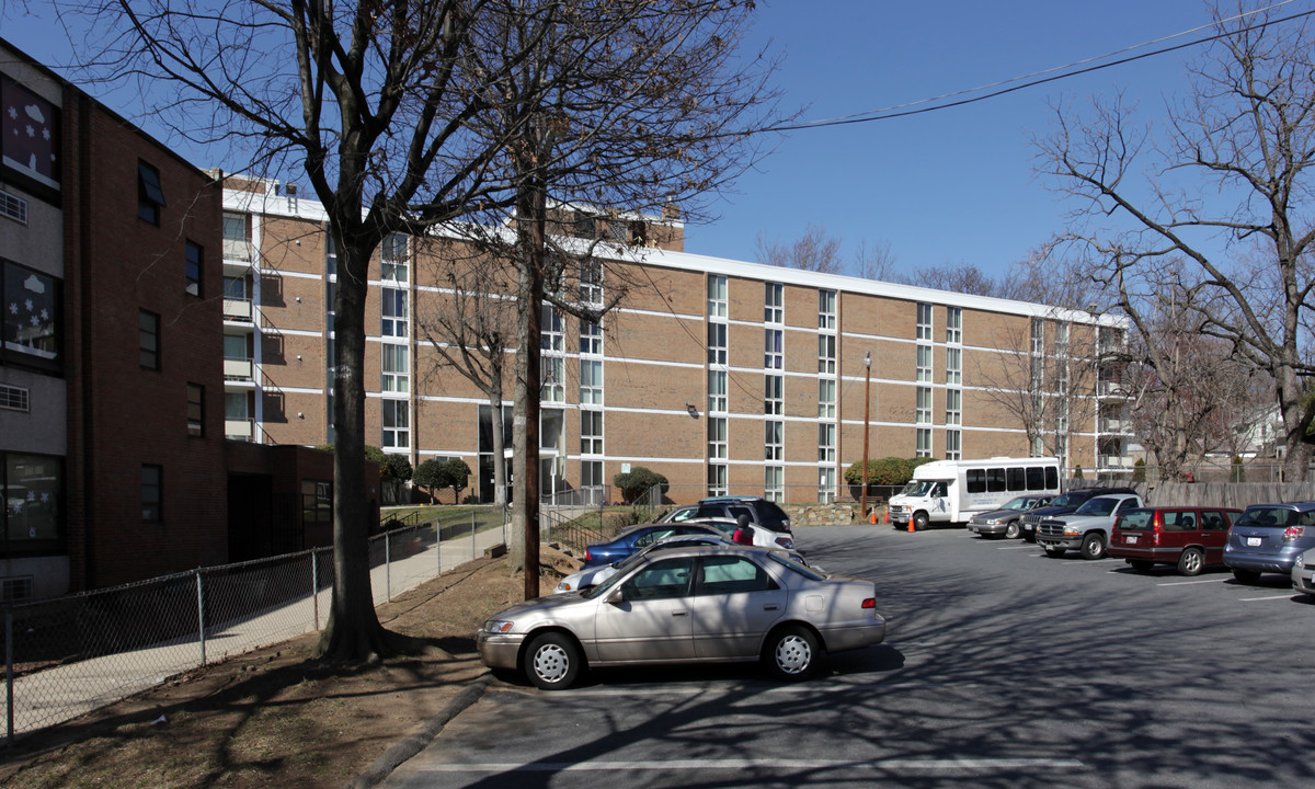 Green Valley Apartments in Washington, DC - Building Photo