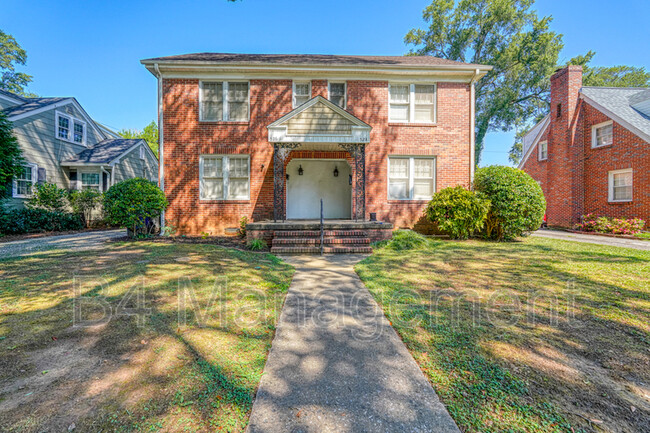 526 Poplar St in Spartanburg, SC - Foto de edificio - Building Photo