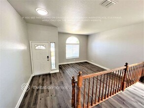 621 Hovey Way in Roseville, CA - Building Photo - Building Photo