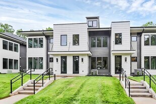 1760 Arnold Dr in Charlotte, NC - Building Photo