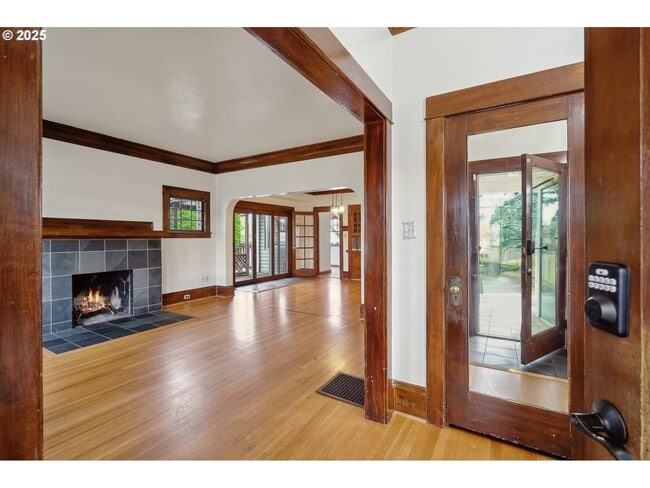 property at 8921 SE Washington St