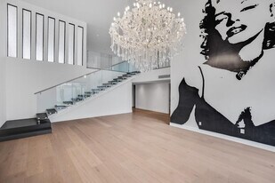 6814 N 72nd Pl in Scottsdale, AZ - Building Photo