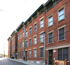 521 Dandridge St in Cincinnati, OH - Building Photo - Building Photo