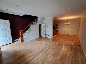 2526 Druid Park Dr in Baltimore, MD - Building Photo - Building Photo