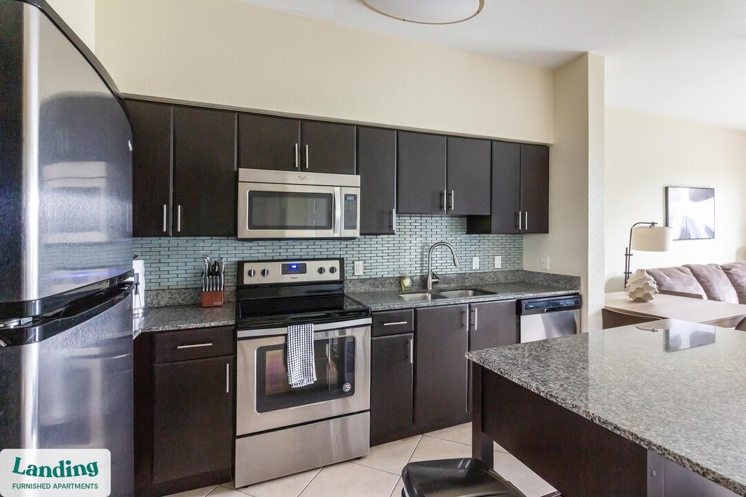 11575 City Hall Promenade in Miramar, FL - Building Photo
