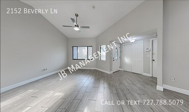 2152 Beverly Ln in Clearwater, FL - Building Photo - Building Photo