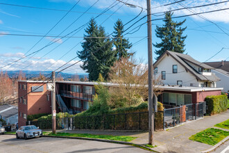 Beacon Flats in Seattle, WA - Building Photo - Primary Photo