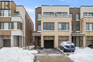 193 Huguenot Rd in Oakville, ON - Building Photo