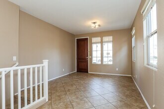 2044 S Heron Ln, Unit 808 in Gilbert, AZ - Building Photo - Building Photo