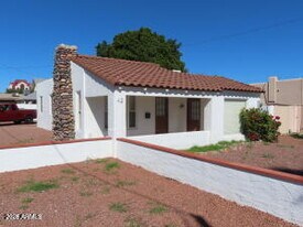 42 E 2nd Ave in Mesa, AZ - Building Photo