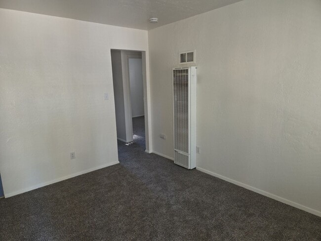 808 Los Angeles Ave in South Lake Tahoe, CA - Building Photo - Building Photo