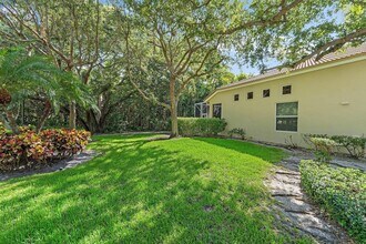 754 Cable Beach Ln in West Palm Beach, FL - Foto de edificio - Building Photo