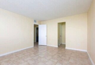 14850 Naranja Lakes Blvd, Unit a3e in Homestead, FL - Foto de edificio - Building Photo