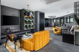 Broadstone Berry Hill in Nashville, TN - Building Photo - Building Photo