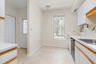 29 Hammond Pl in Woburn, MA - Building Photo - Building Photo