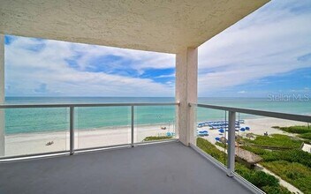 2425 Gulf of Mexico Dr, Unit 7F in Longboat Key, FL - Building Photo - Building Photo