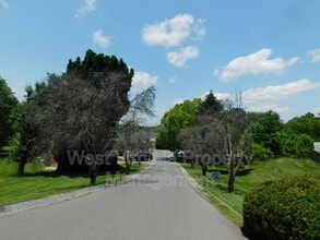 198 Cardinal Wy in Lewisburg, WV - Building Photo - Building Photo