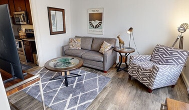 502 N Main St, Unit SI ID1253095P in Oshkosh, WI - Building Photo - Building Photo