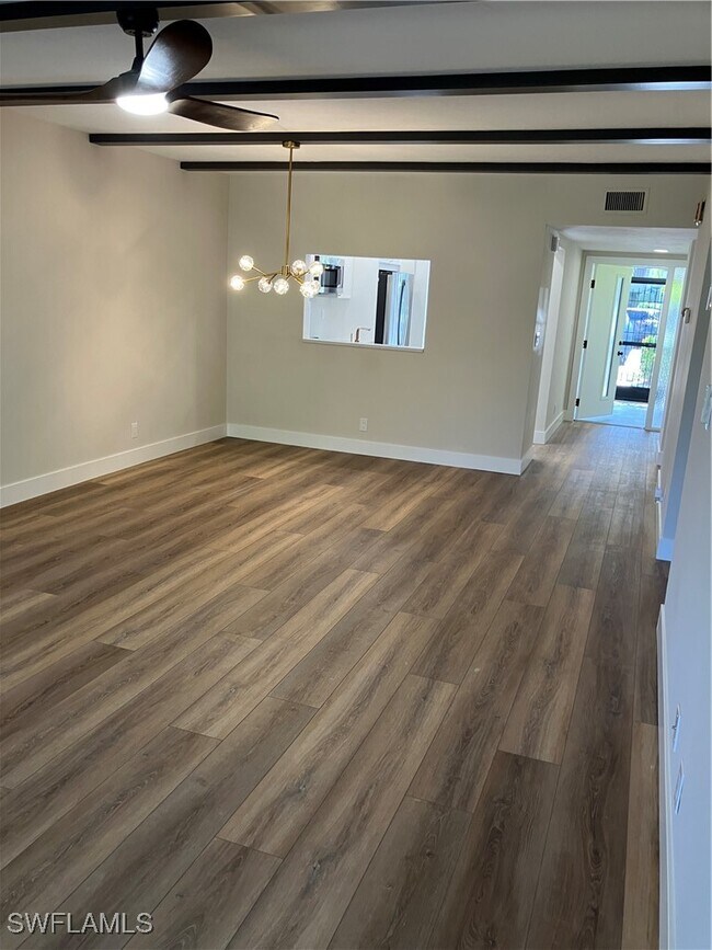 1826 Kings Lake Blvd in Naples, FL - Building Photo - Building Photo