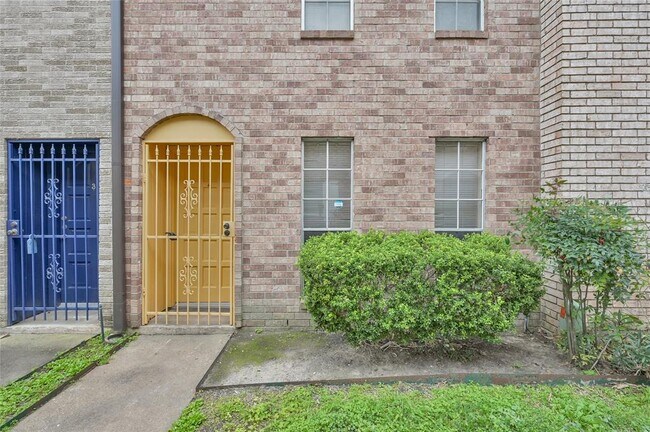 1715 Moritz Dr in Houston, TX - Building Photo - Building Photo