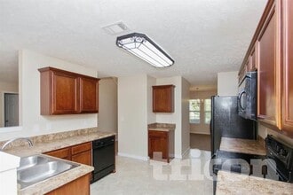 612 Elderberry Way in Murfreesboro, TN - Foto de edificio - Building Photo