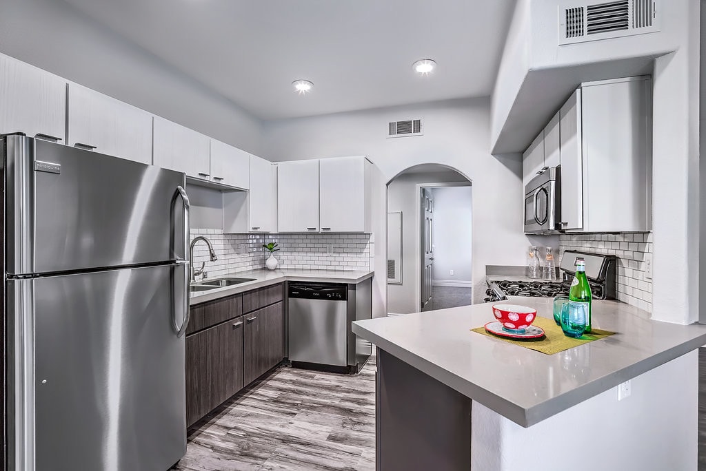 The Avondale in Las Vegas, NV - Building Photo